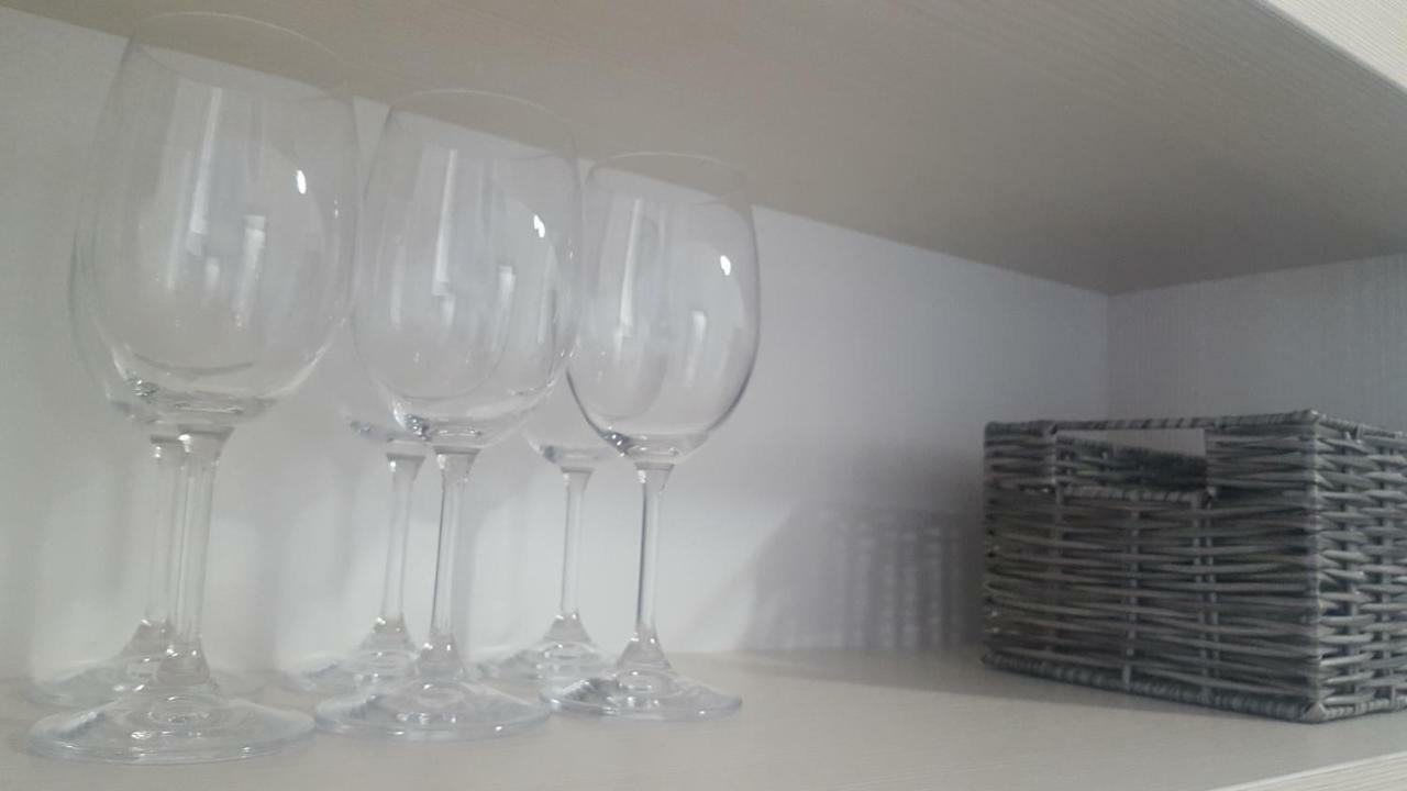 Alex Marina Flat Apartment Mamaia Bagian luar foto